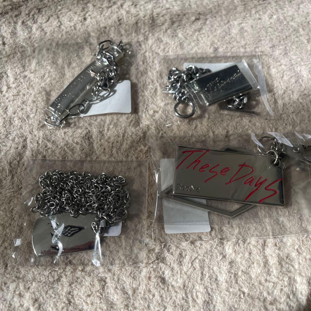 ReoNaグッズセット（ブレスレット他）