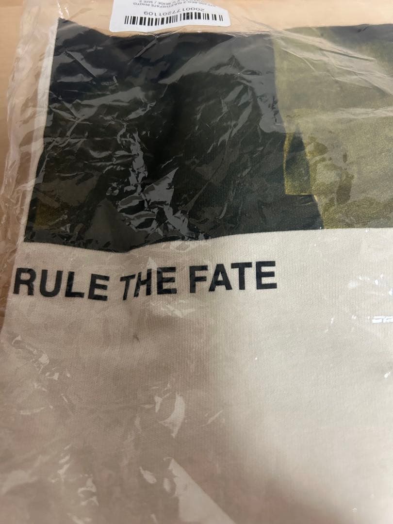 RULE THE FATE グラフィックTシャツ