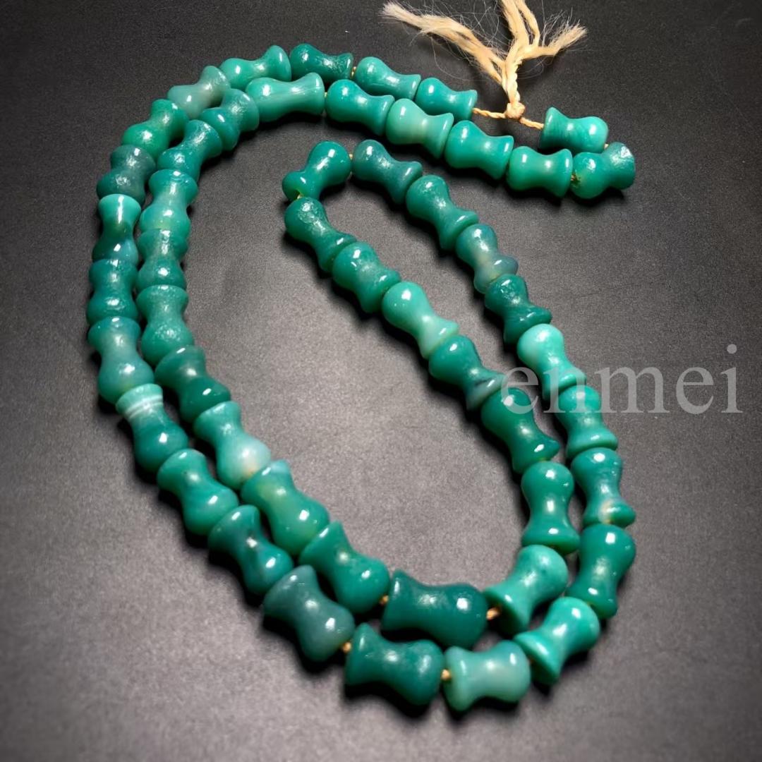 中国古美術・藏区收蔵 天然石 緑瑪瑙 ビーズ数珠 ネックレス 美品・瑪瑙・根付