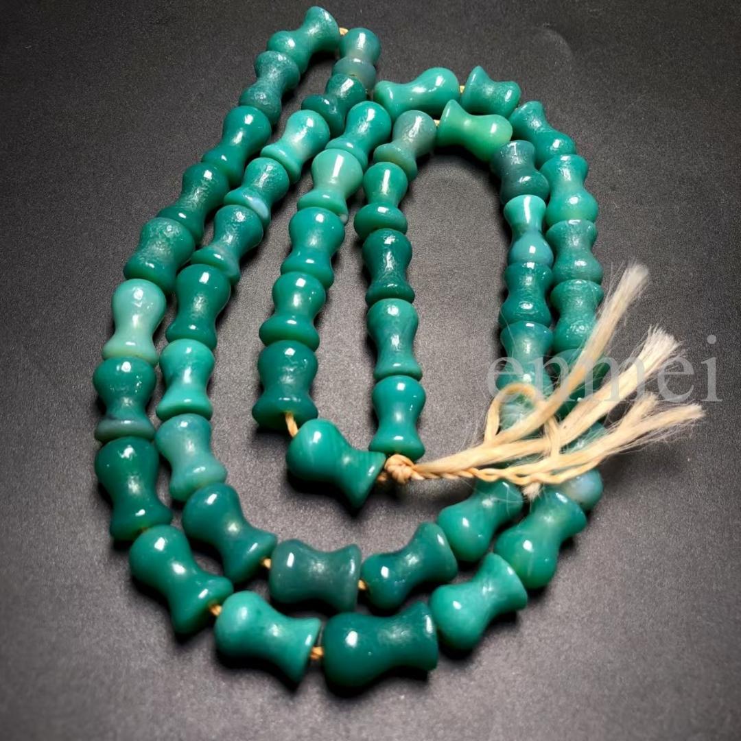 中国古美術・藏区收蔵 天然石 緑瑪瑙 ビーズ数珠 ネックレス 美品・瑪瑙・根付