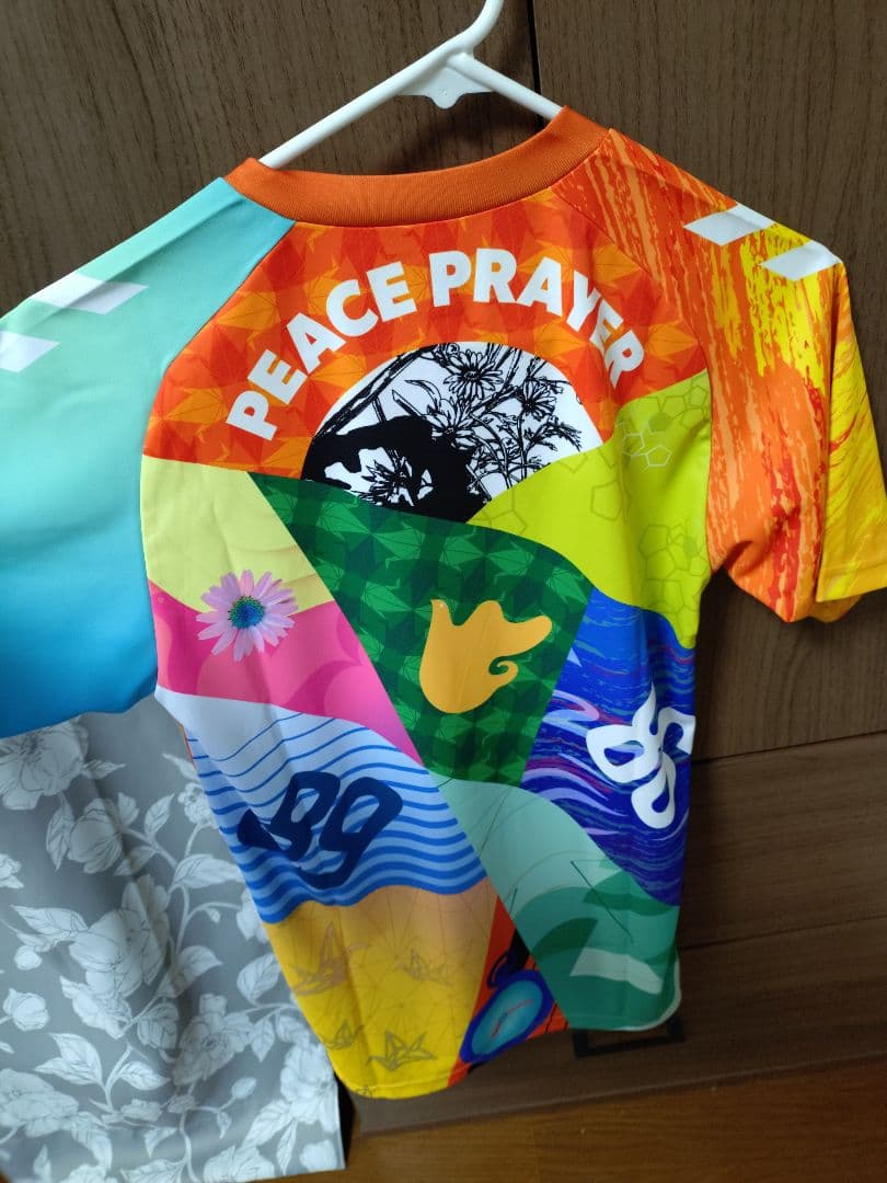 ヒュンメル ピースユニフォーム