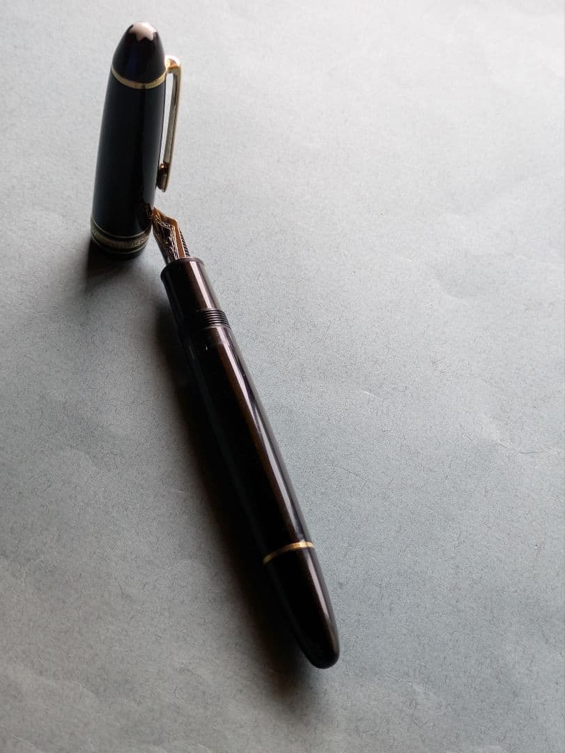 Montblanc 146 万年筆
