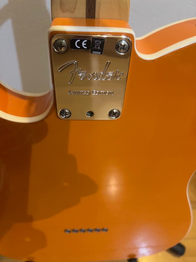 希少Fender のエレキギター吉田拓郎