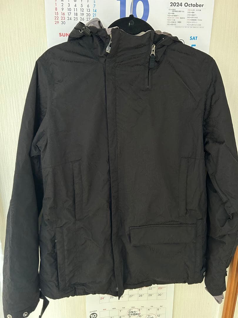 burton スノボーウェア　上下セット　レディース