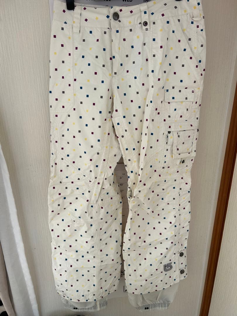 burton スノボーウェア　上下セット　レディース