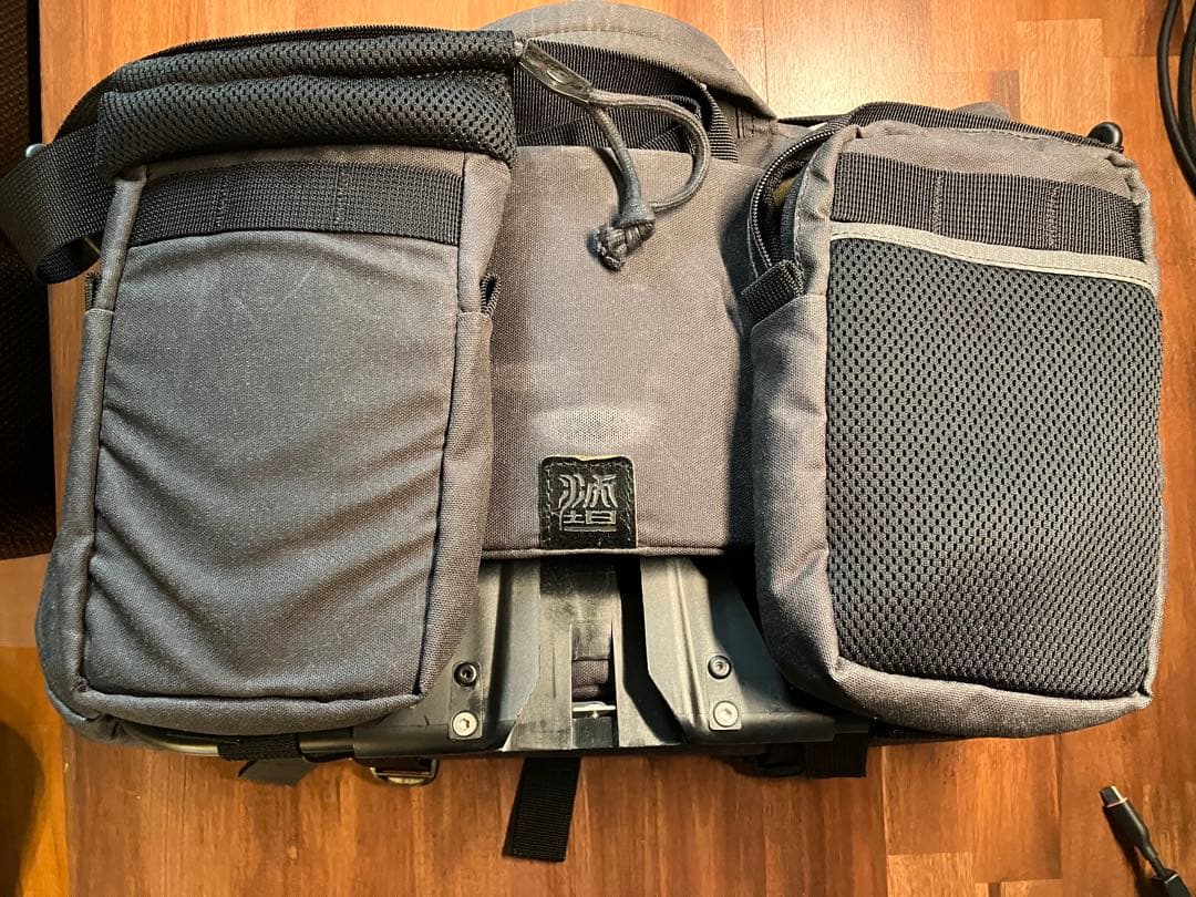 ヴォータンクラフト　パイロット10L チャコールブラック　ブロンプトン