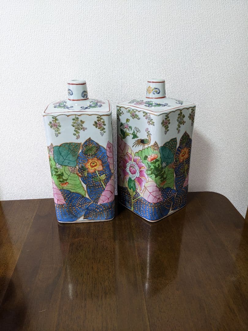 ♦中国陶磁 華栄堂製 粉彩花鳥紋様壺 瓶 花瓶 置物飾り ディスプレイ骨董品