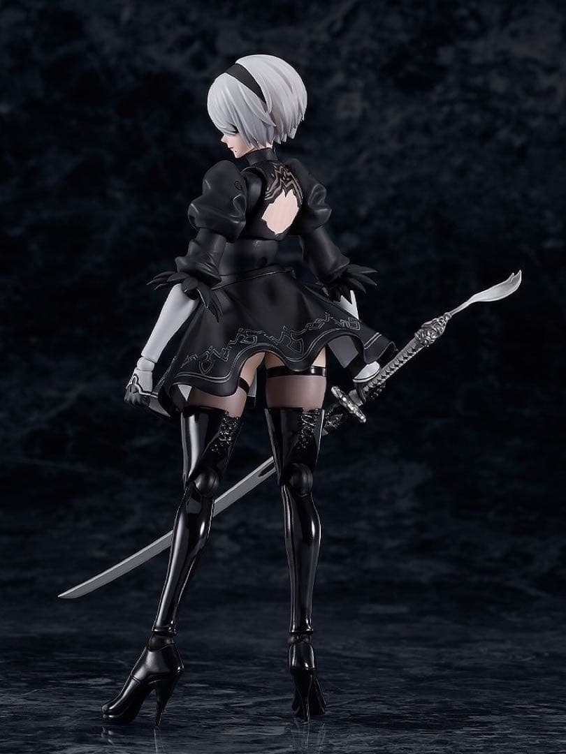 予約購入特典台座付き　figma 2B (ヨルハ二号B型) 643