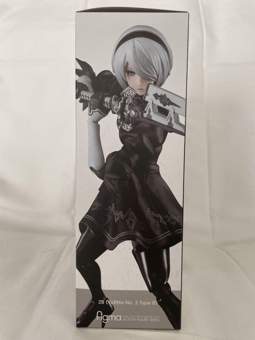 予約購入特典台座付き　figma 2B (ヨルハ二号B型) 643