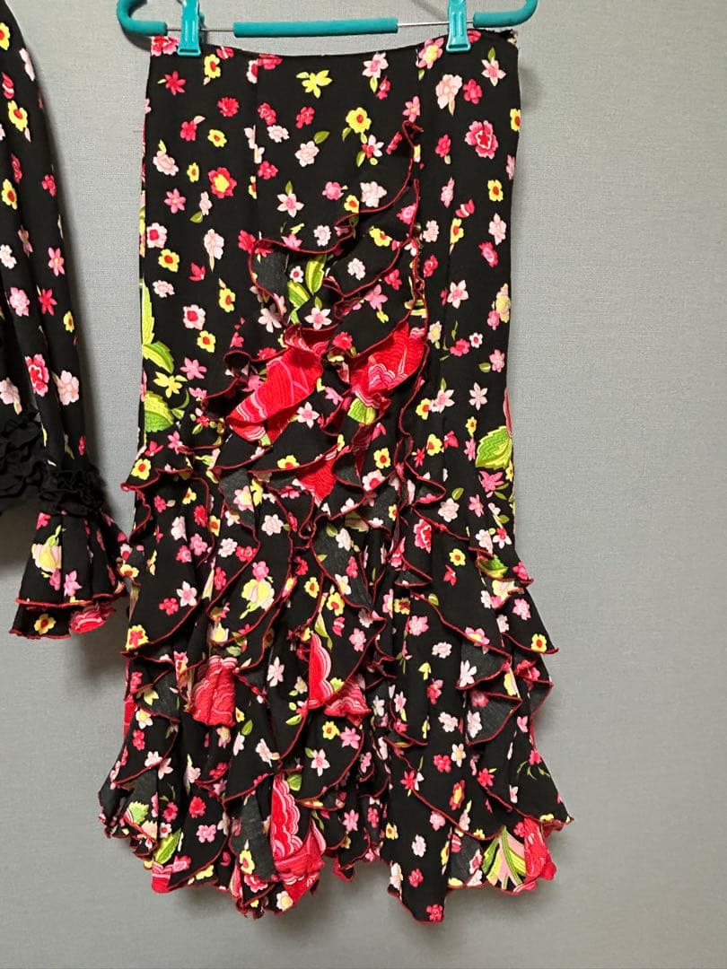 3/14まで限定値下げ フラメンコドレス 花柄 黒