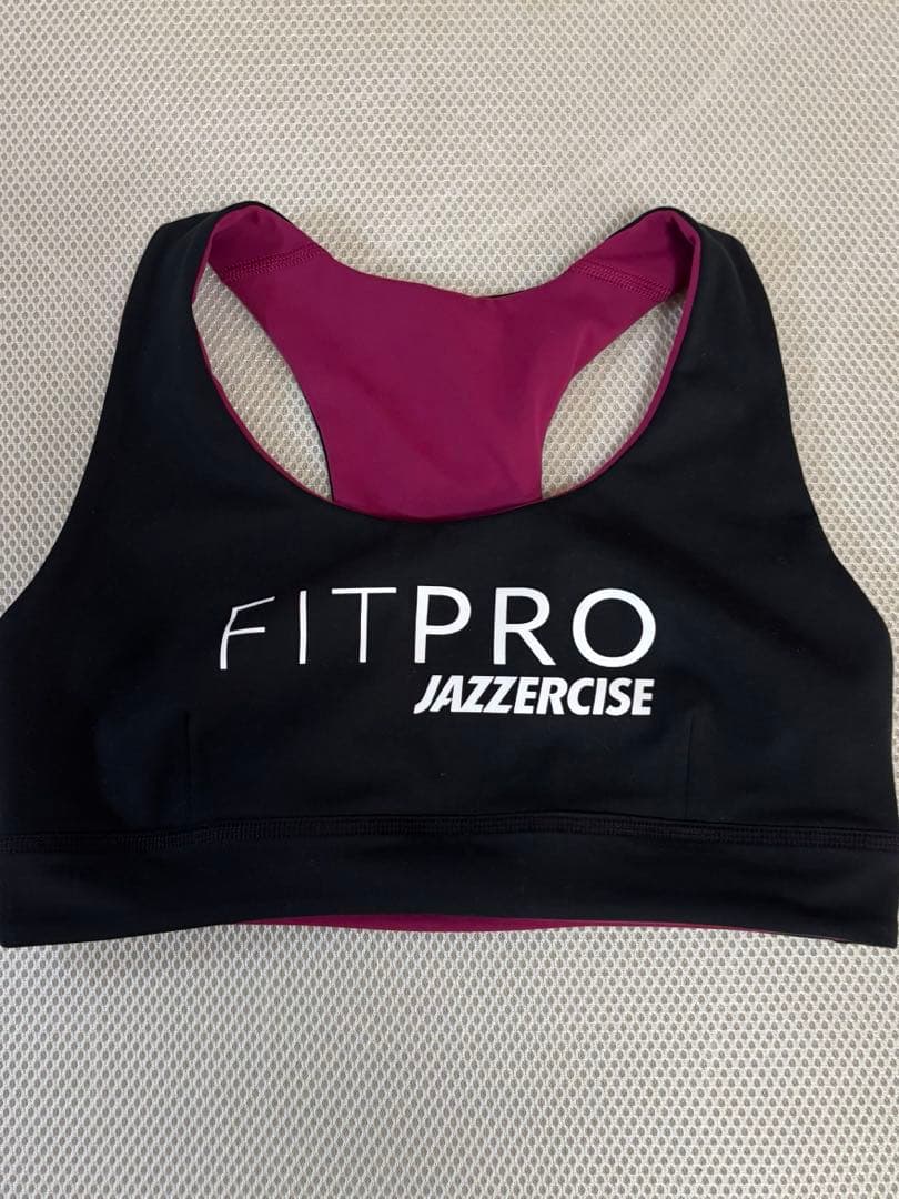 ジャザサイズ　フィットプロ ウエア　Mサイズ