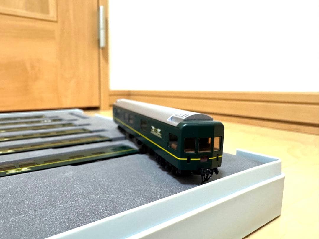 【TOMIX】JR24系型特急寝台車　トワイライトエクスプレス　フル編成