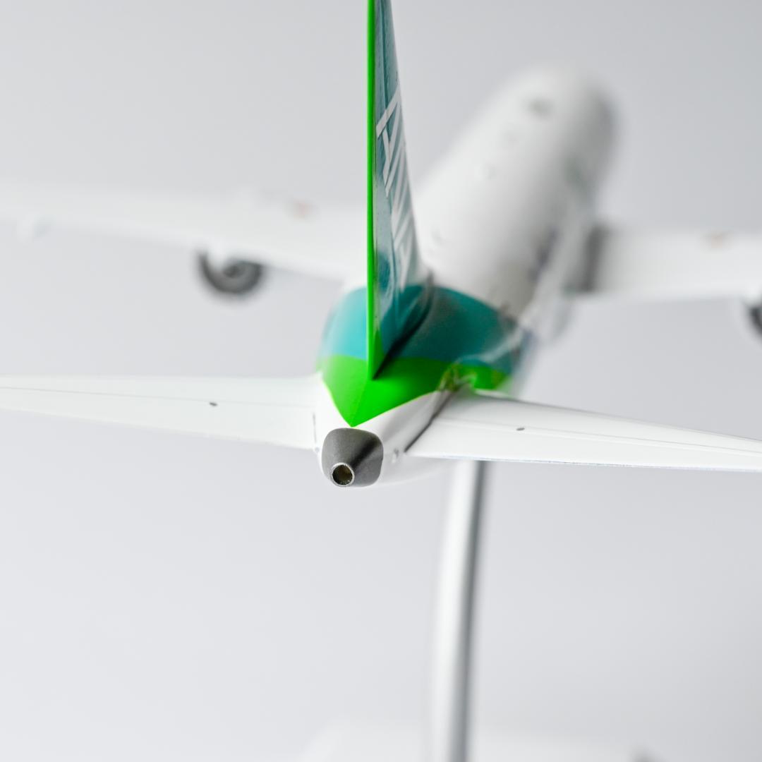 ANA B787-9 Green Jet グリーンジェット 1/200