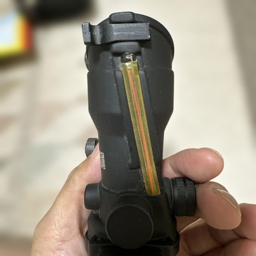 tora toraTrijicon ACOG 光学サイト