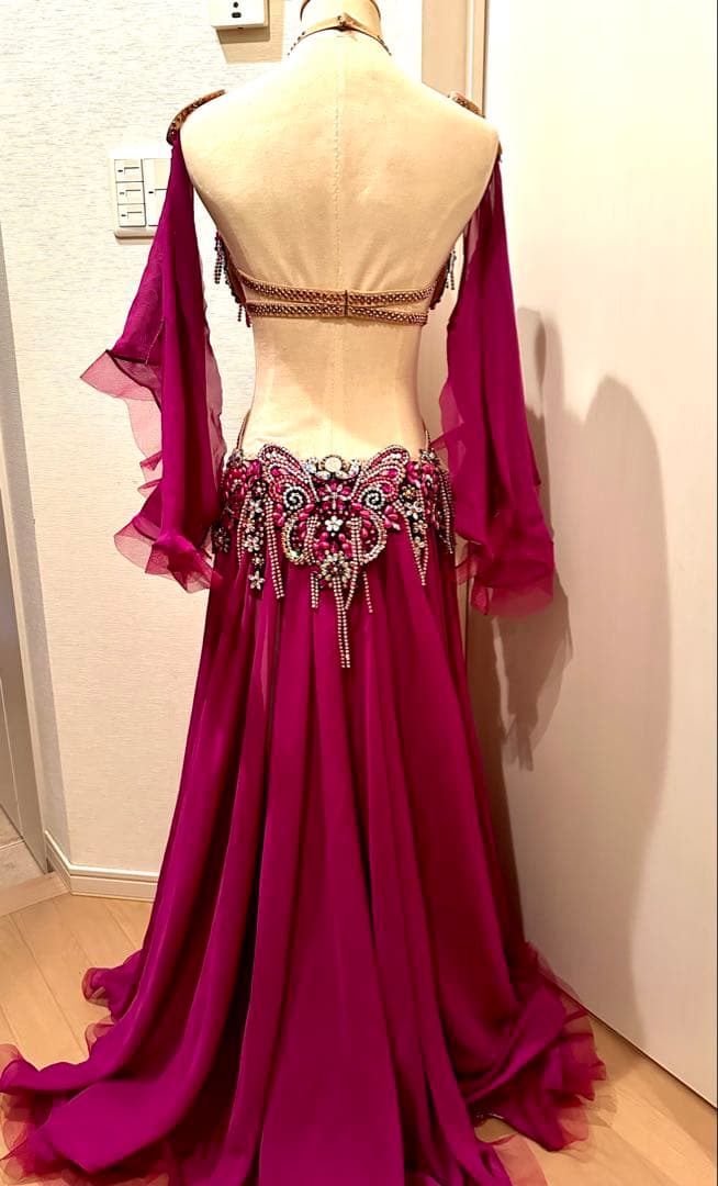 美品Irinaベリー衣装コスチュームbe sparklyイリナイリーナ