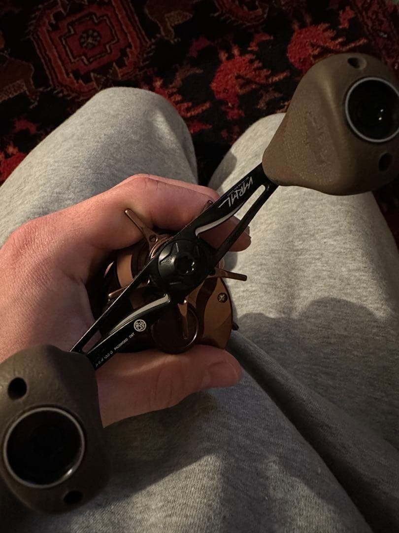 DRT バリアルハンドル　スイムベイトアンダーグラウンド