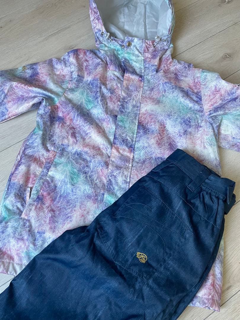 新品未使用　自宅保管　スキー、スノボウェア　150