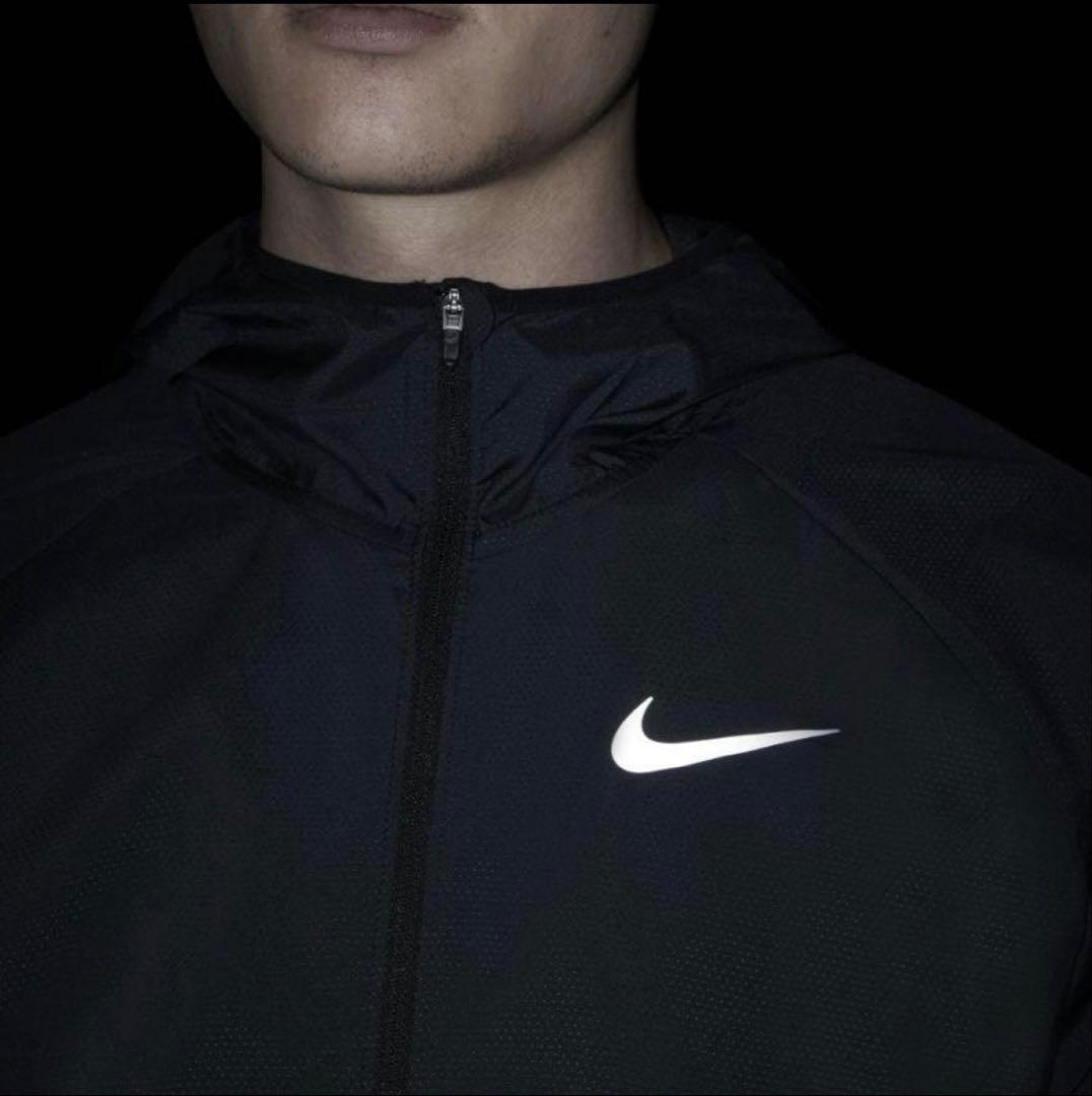 Nike ブラック ウィンドブレーカー 新品未使用