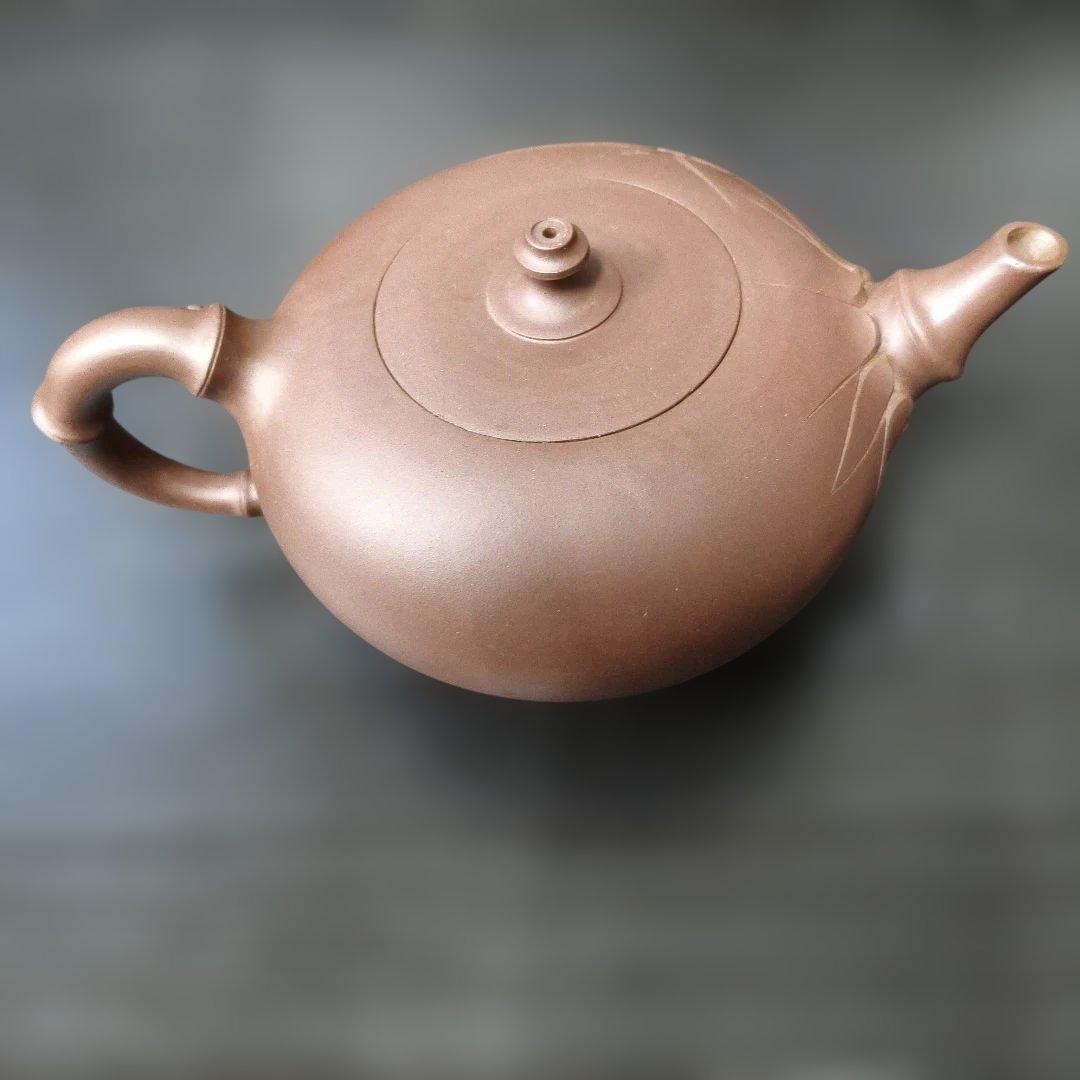 【宜興紫砂壺】国家工芸師儲韋芳製 中国紫泥茶壺　Yixing Teapot
