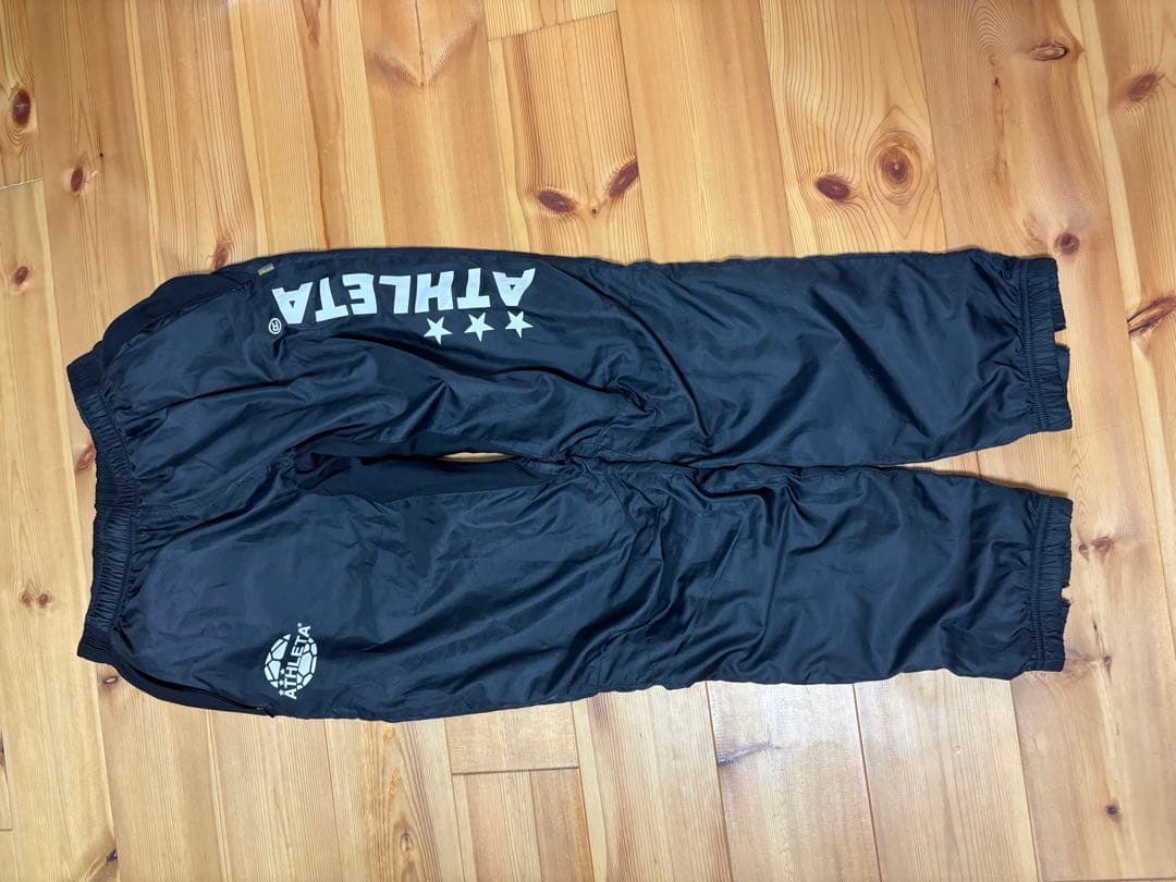 ATHLETA ピステ・ウィンドブレーカーセット