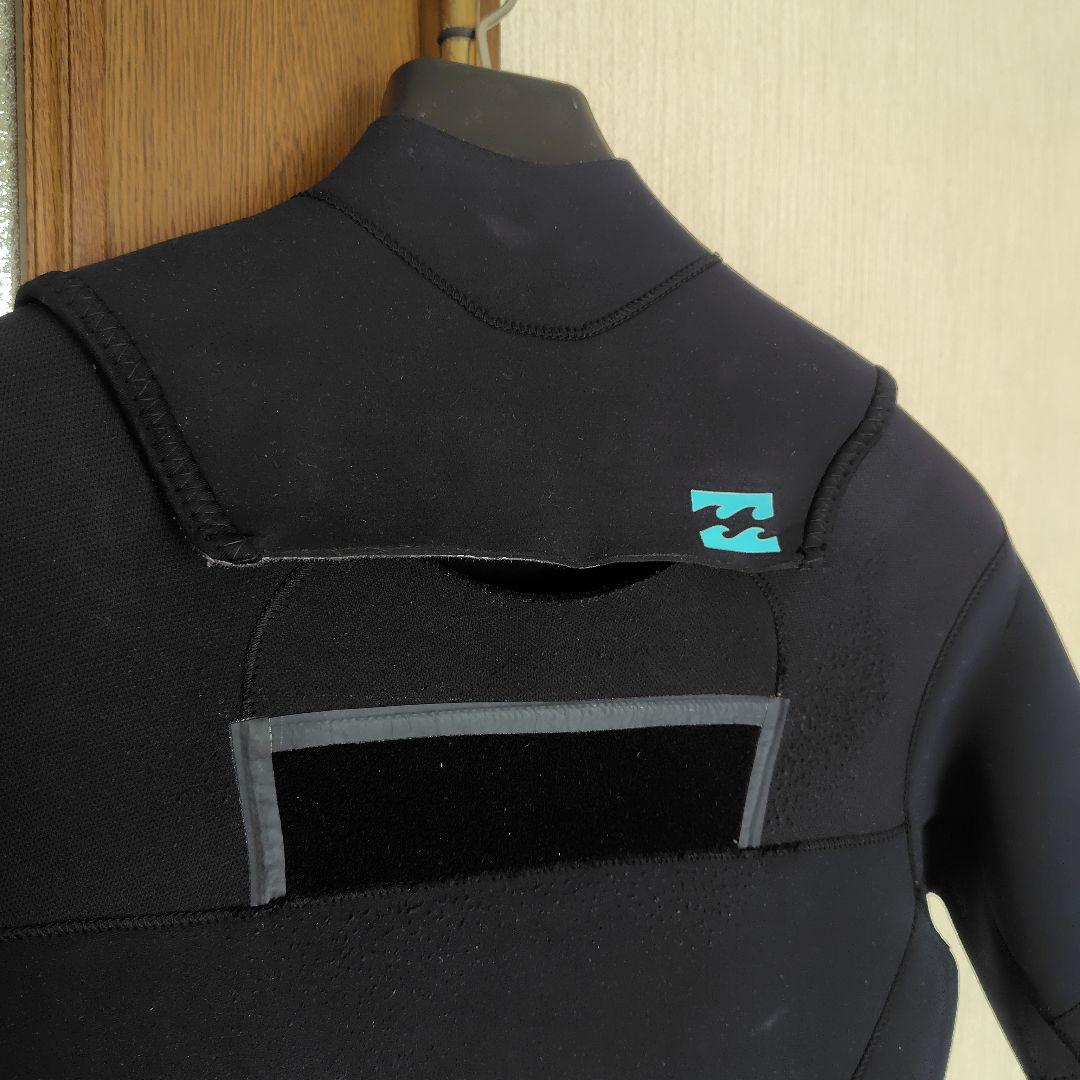 BILLABONG シーガル ブラック 半袖MLサイズ