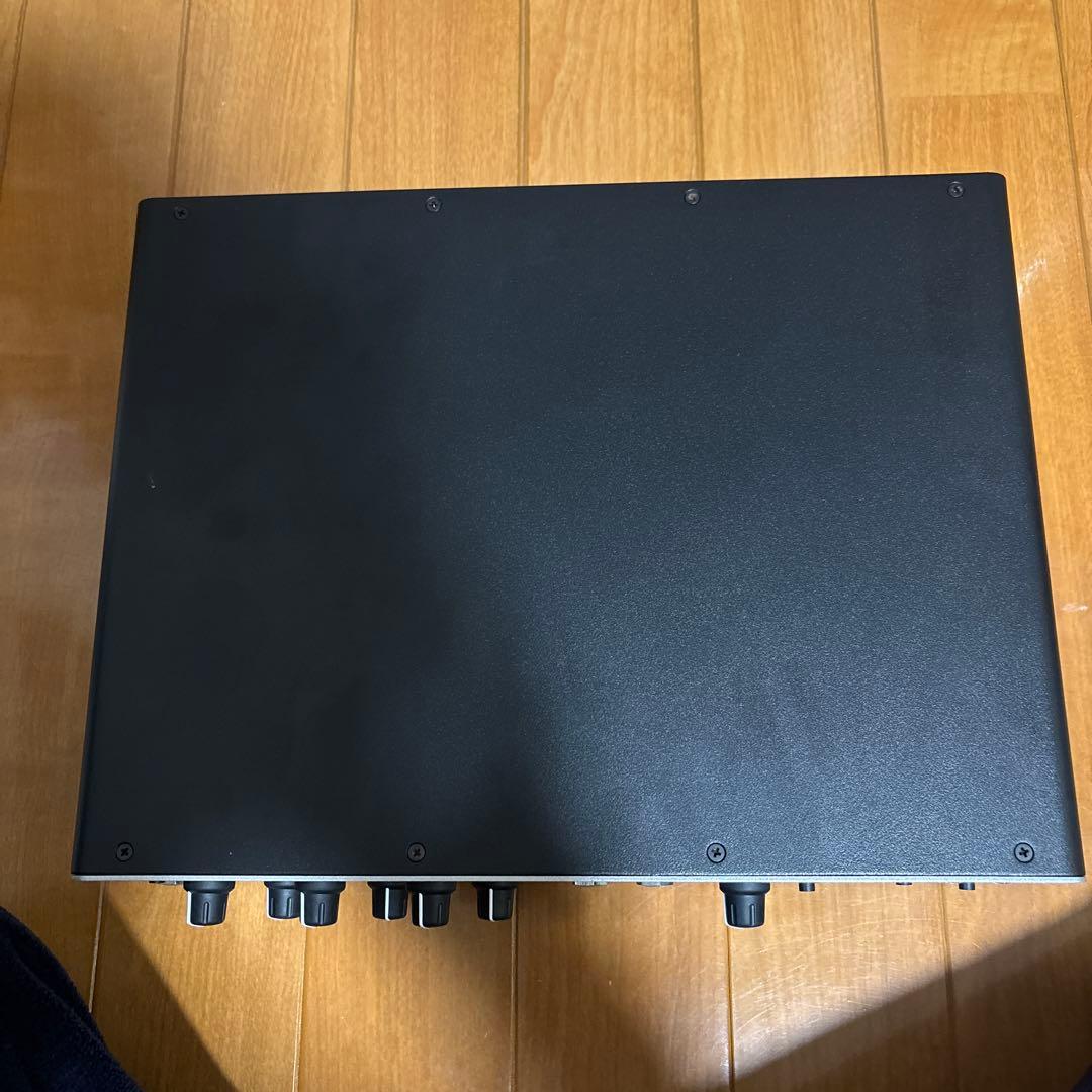 ベース aguilar tone hammer 700