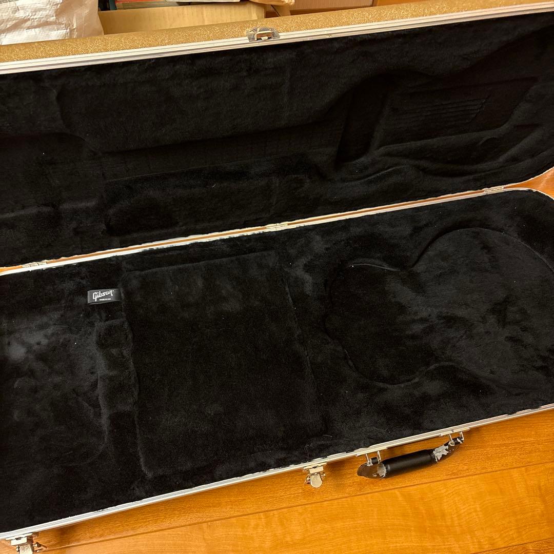 Gibson Les Paul Studio 2015 • G-force付き