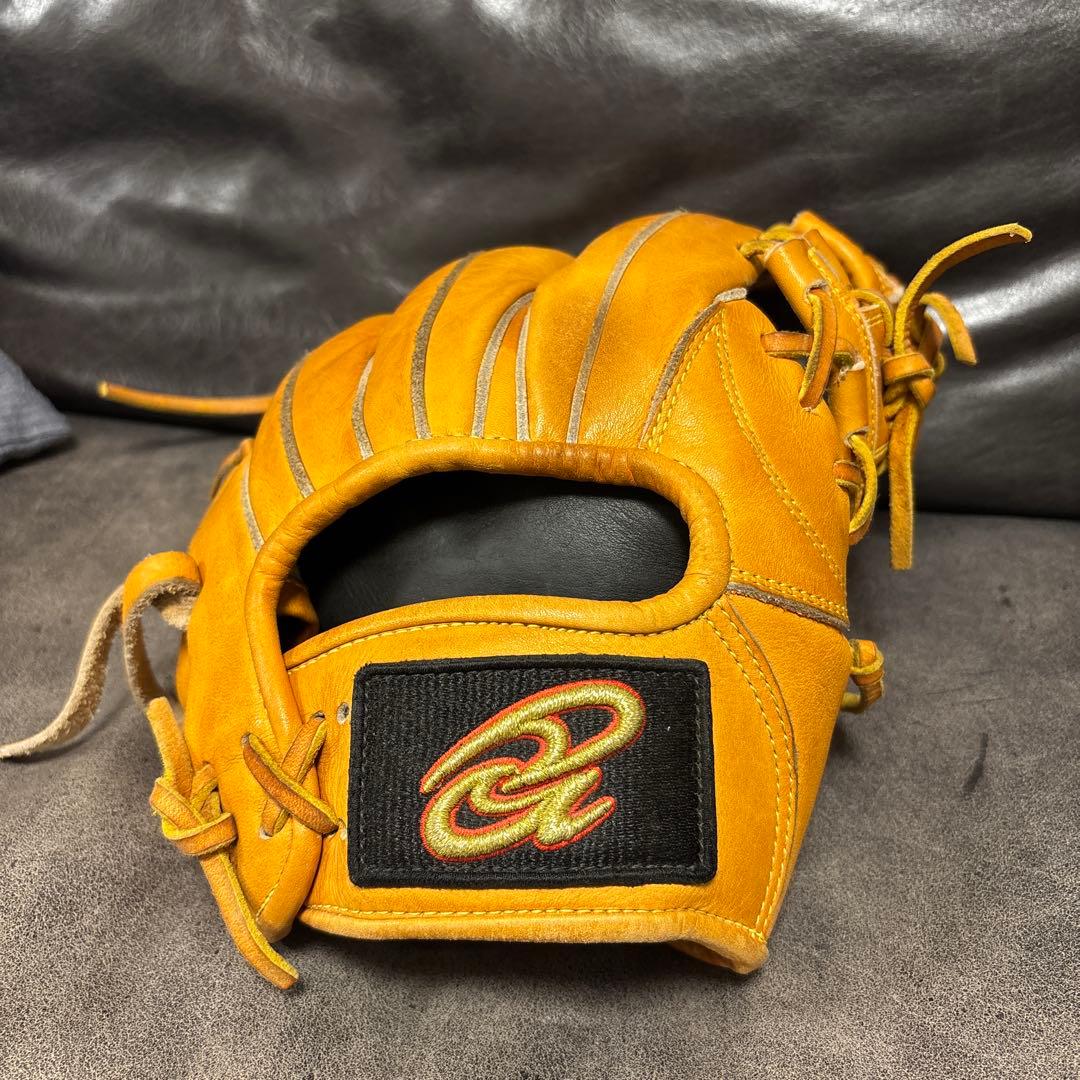 ドナイヤ　軟式　内野手用グラブ DJNIMS