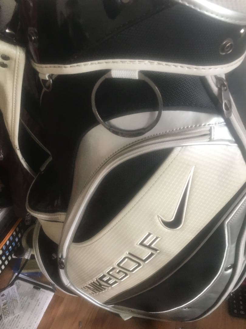 ナイキ！ゴルフバック