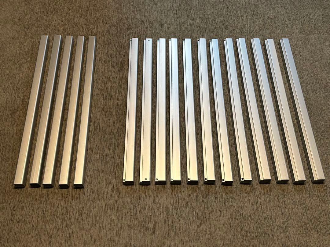 西一　OUTPUT LIFE（アウトプットライフ）　エアグランプソファ3P