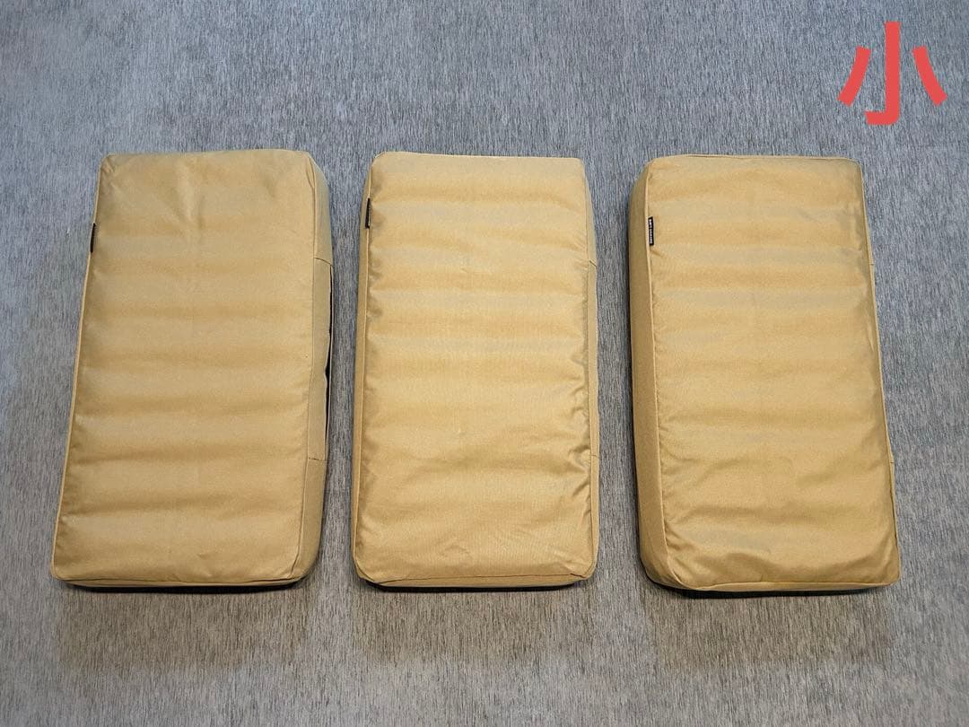 西一　OUTPUT LIFE（アウトプットライフ）　エアグランプソファ3P