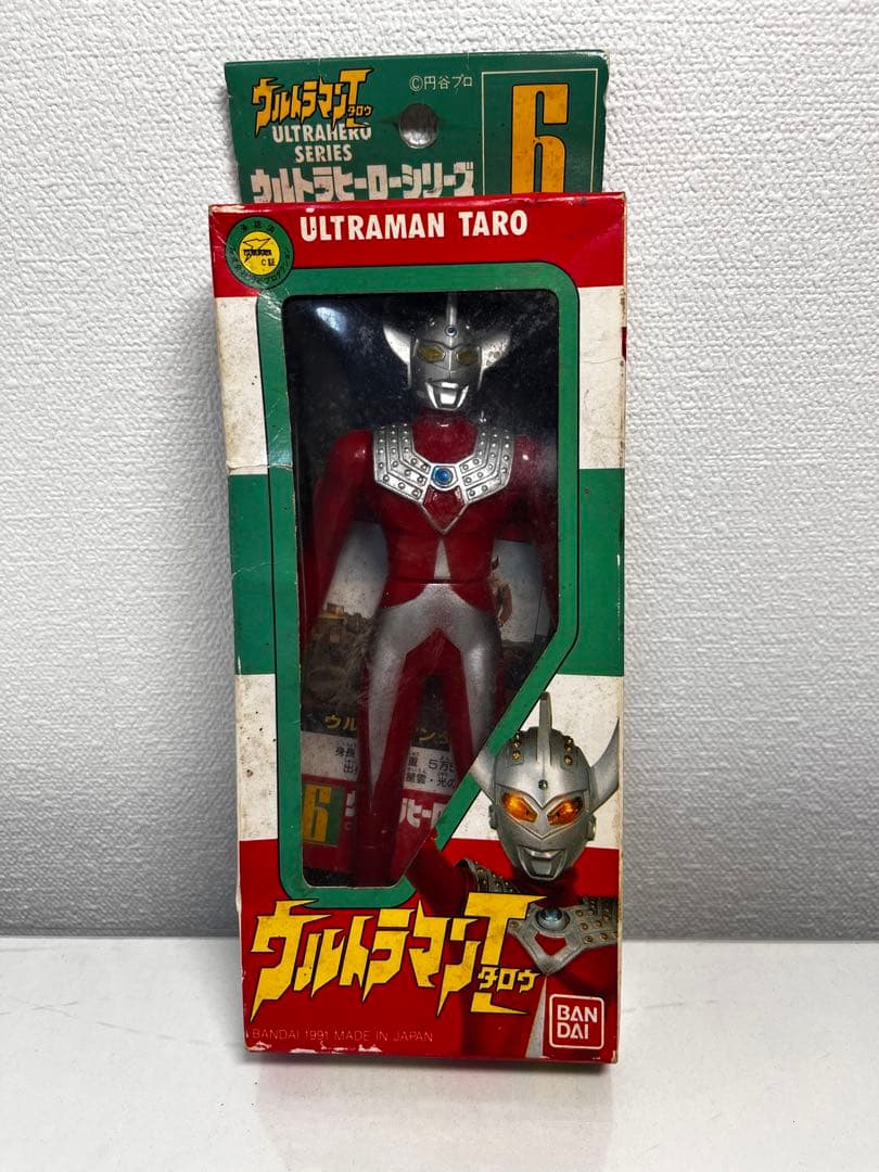 未開封　ウルトラマンタロウ フィギュア バンダイ ウルトラヒーローシリーズ