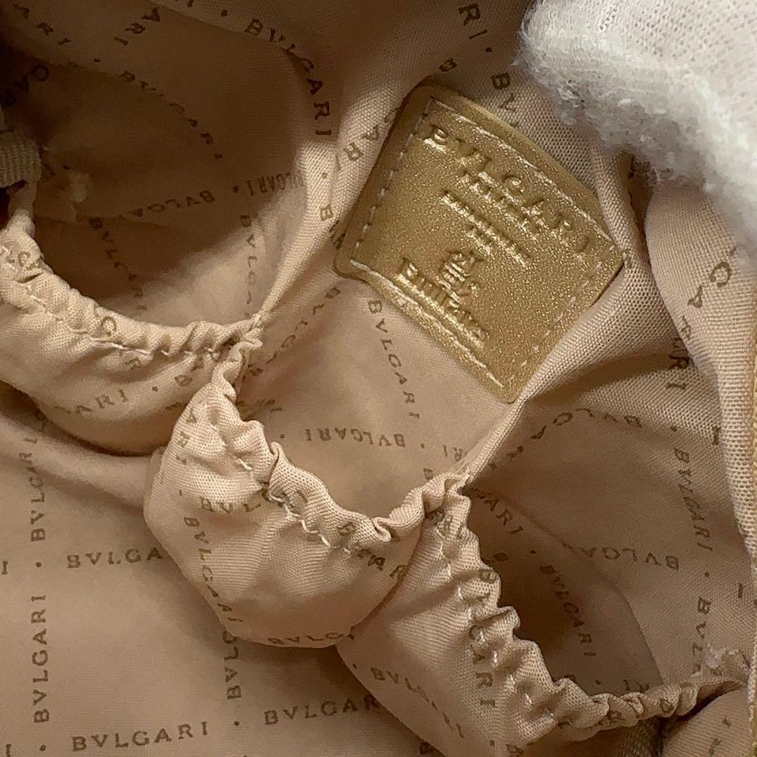 未使用 ブルガリ×エミレーツ航空 アメニティキット レディース用