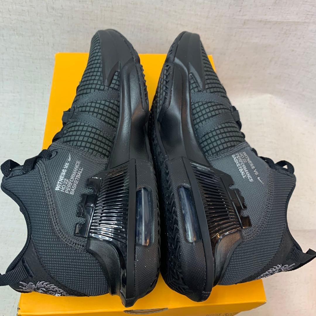 NIKE LEBRON WITNESS VII レブロン ウィットネス7