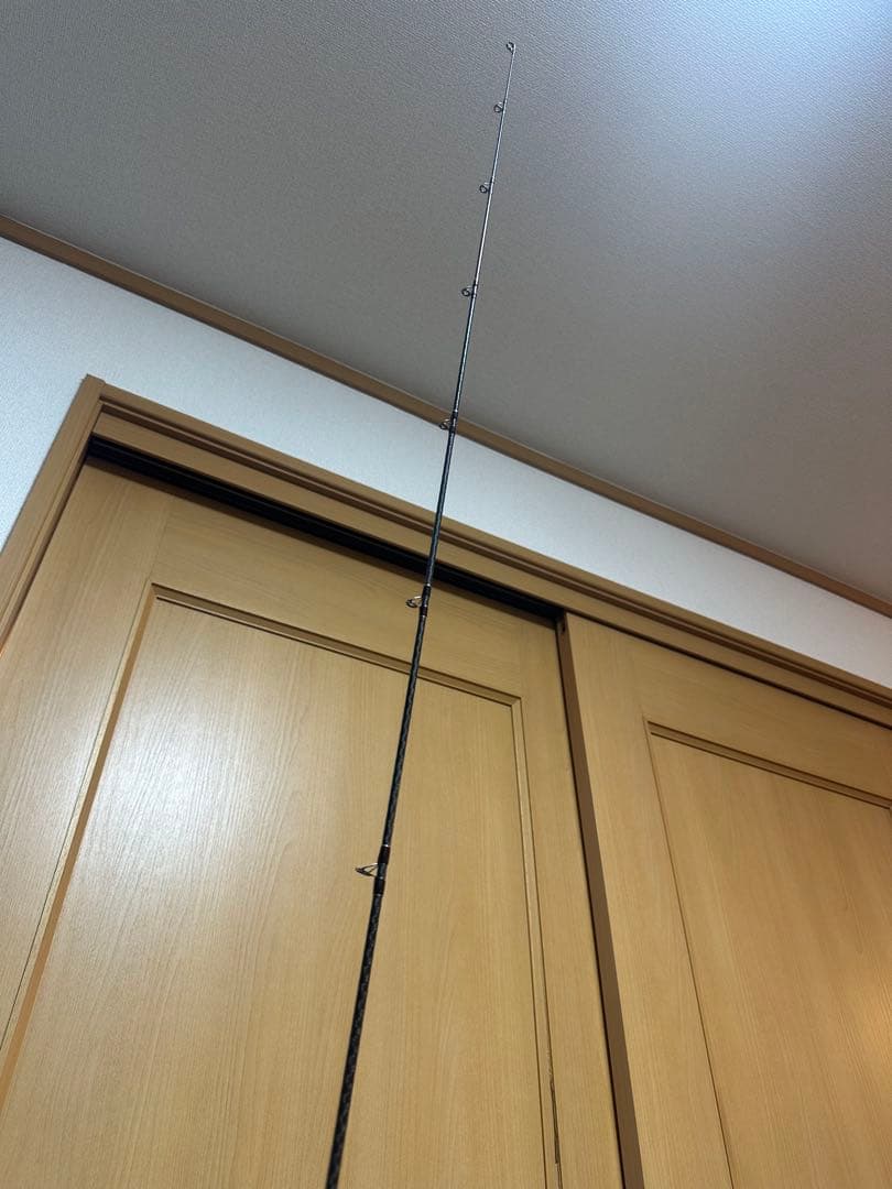 シマノ　ワールドシャウラ　スーパーレッド1652