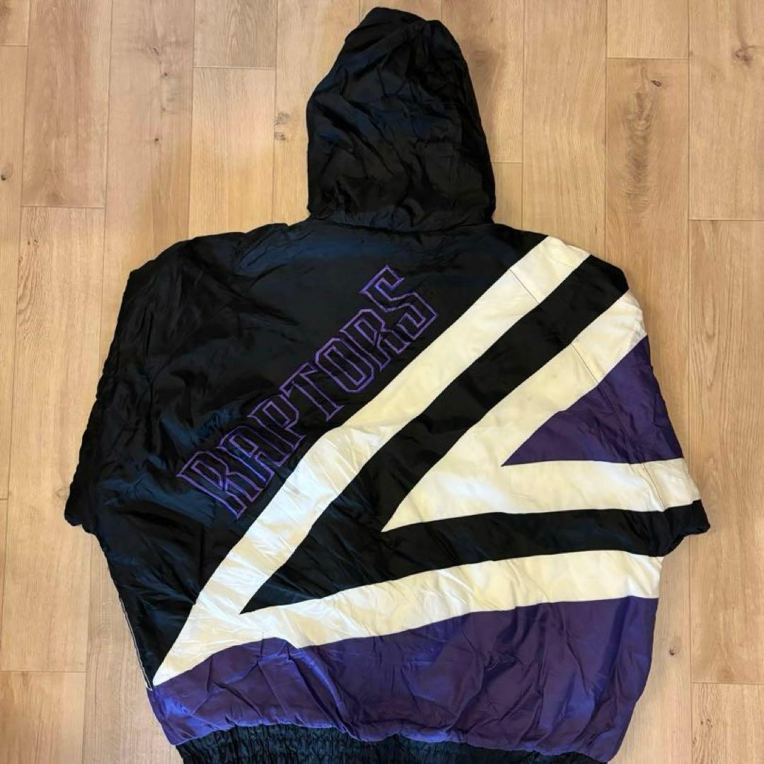 90s Toronto Raptors トロント・ラプターズ　ダウンジャケット