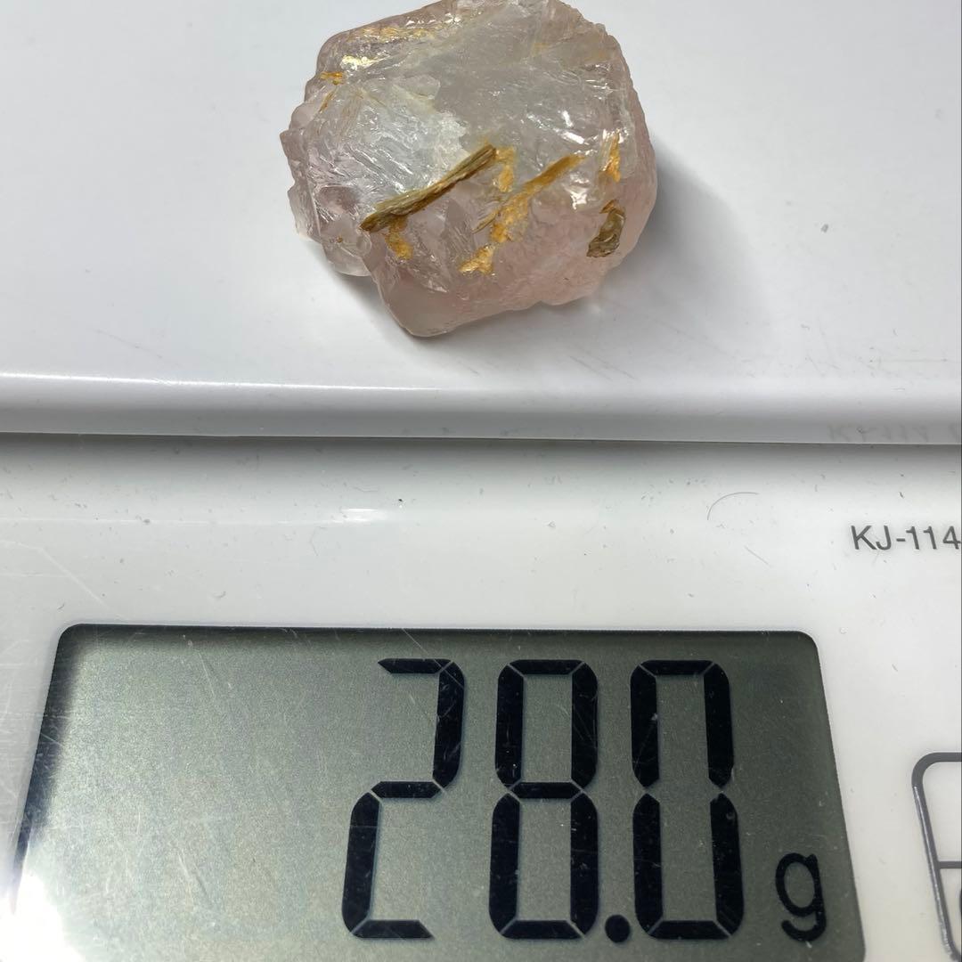 ピンクフローライト　蝕像　スカルドゥ　蛍石　28.0g