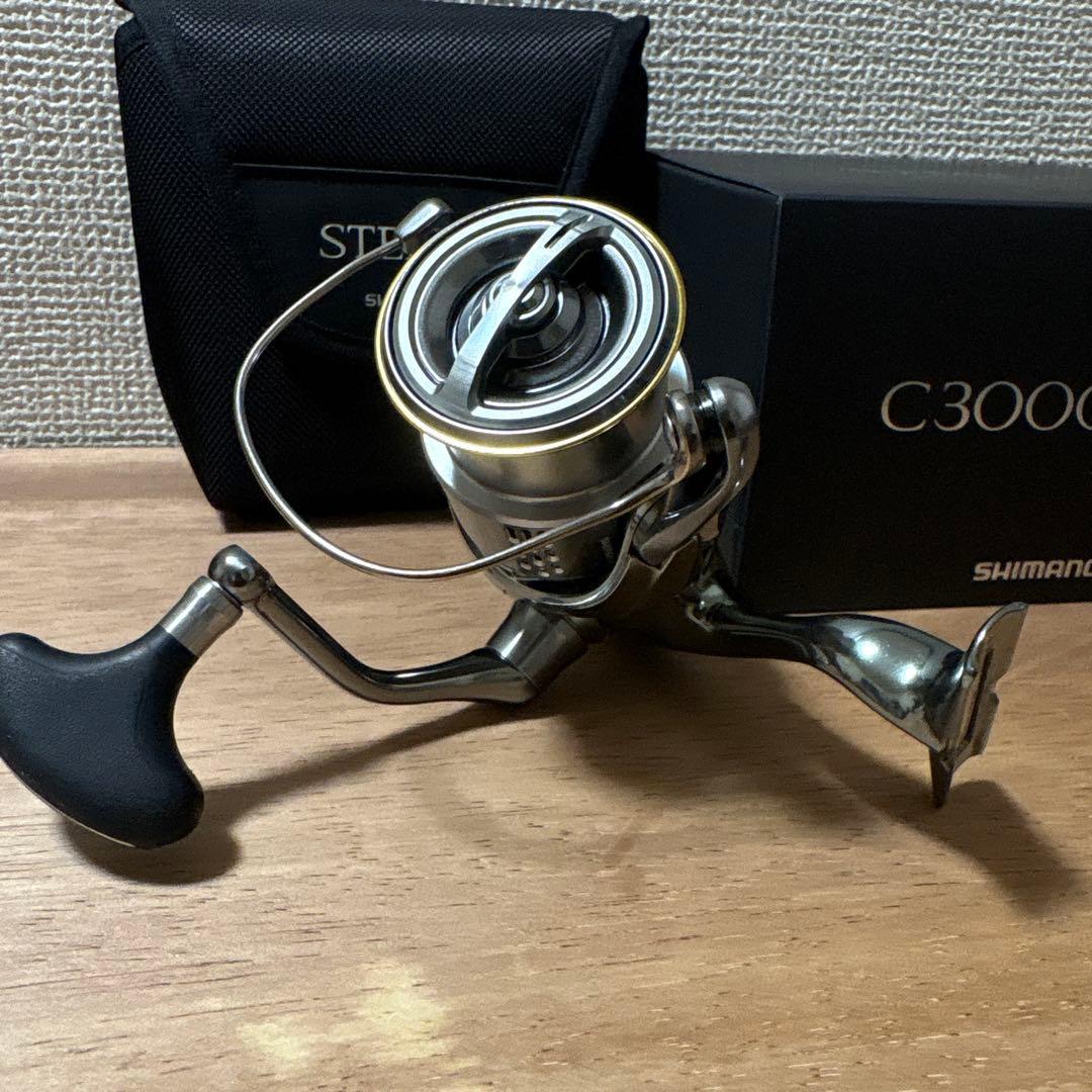 極美品　18ステラ　c3000mhg シマノ