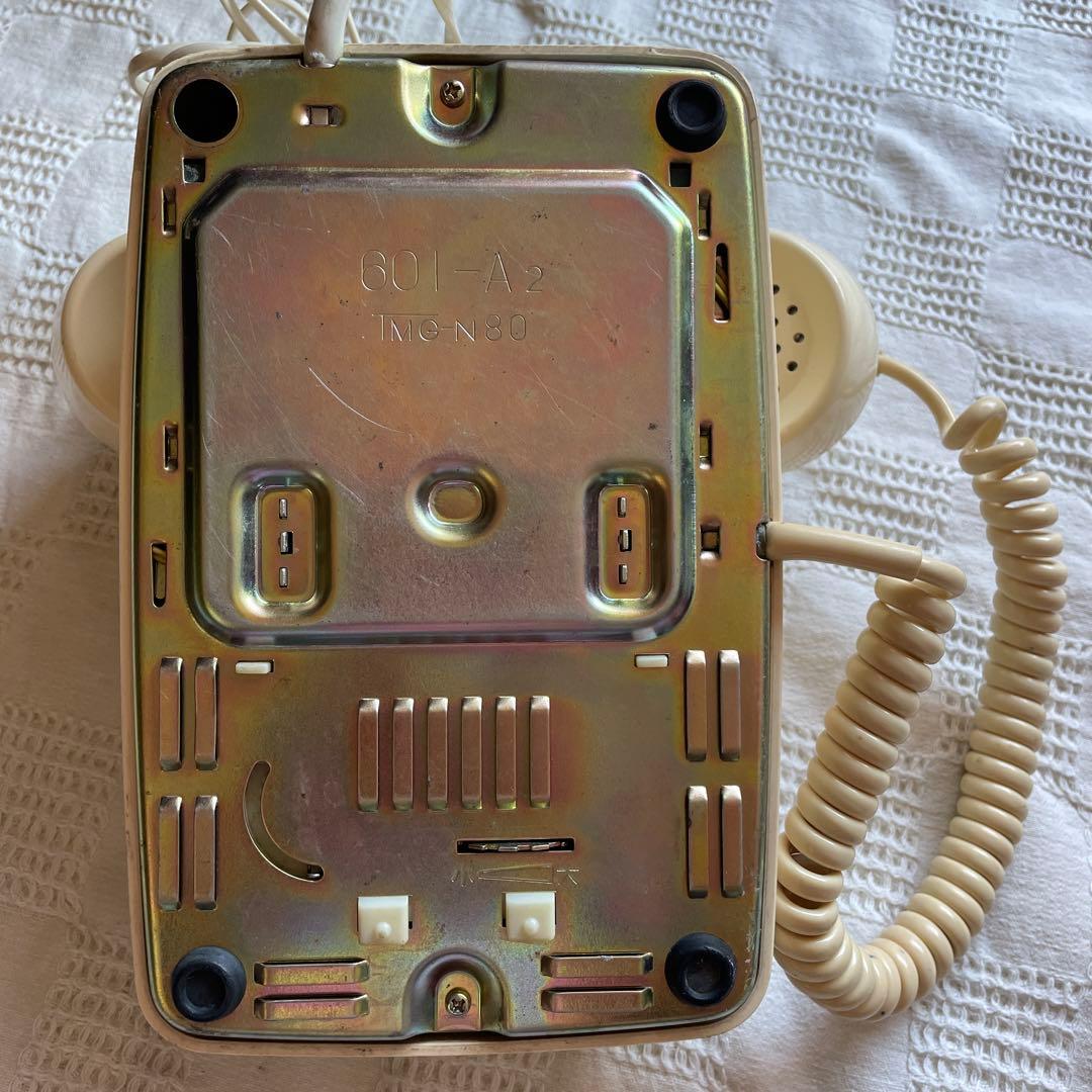 ダイヤル式電話機3   昭和レトロな電話