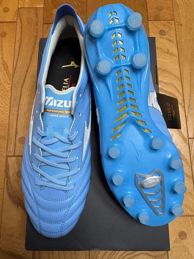 新品　超最新　限定カラー　ミズノ　モレリア ネオ4 JAPAN 25cm