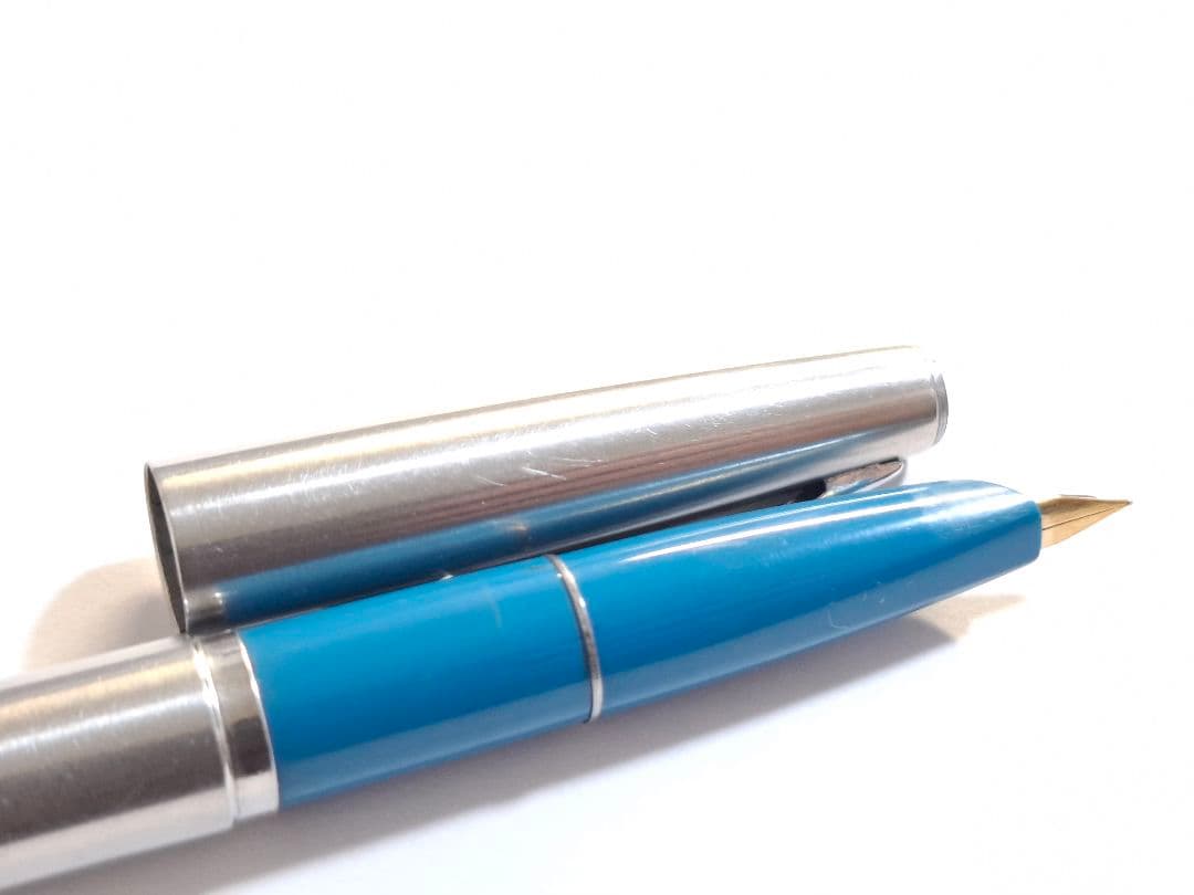 珍品　美品　PILOT　パイロット　万年筆　伸縮軸　ターコイズ色