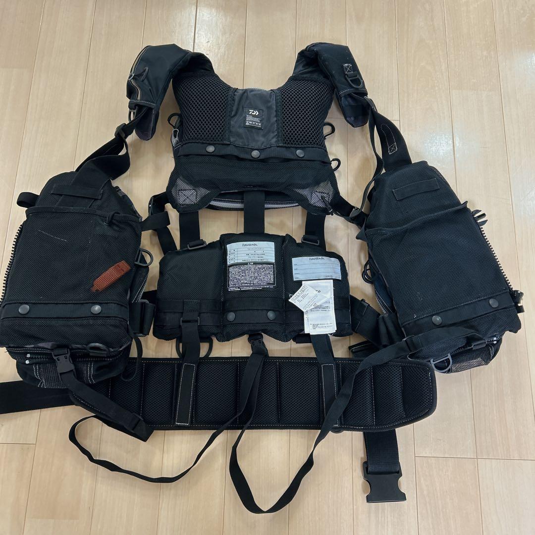 ダイワ　ベンチクールゲームベストIV DF-6109 ライフジャケット