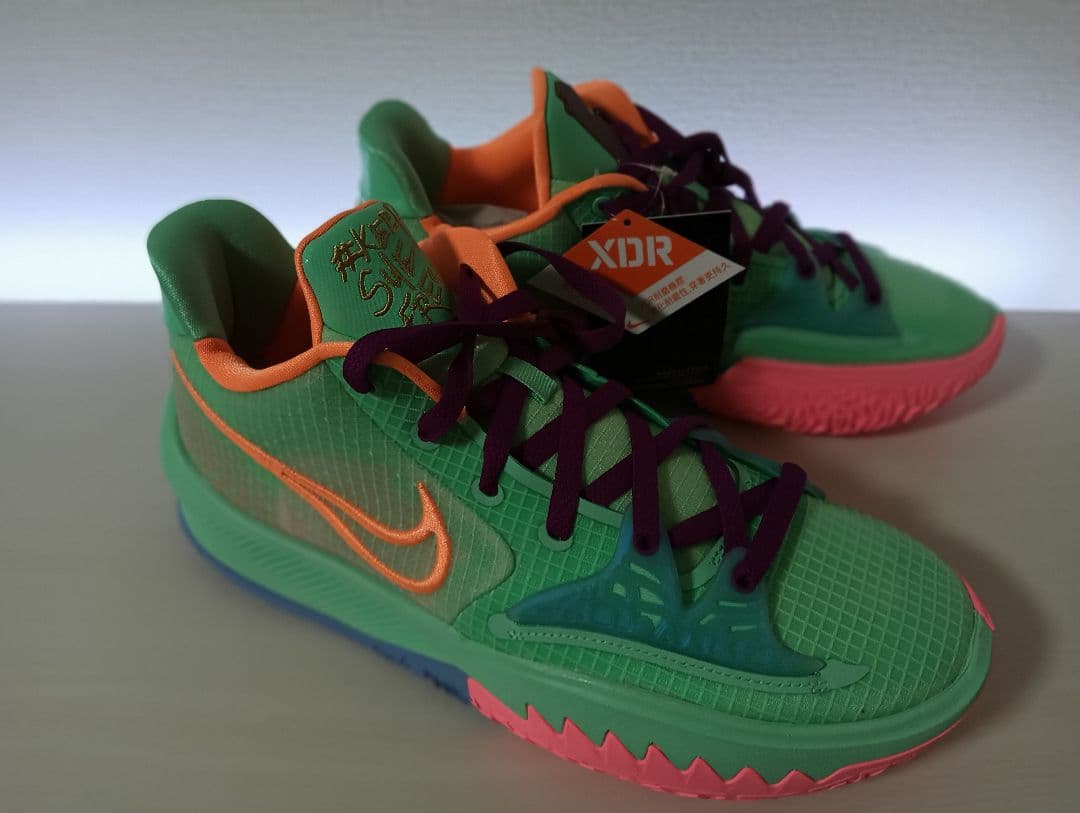 NIKEカイリーロー4 28cmキープスーフレッシュ