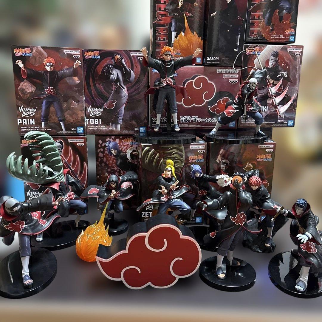 ナルト　フィギュア　暁　10体セット＋ライト