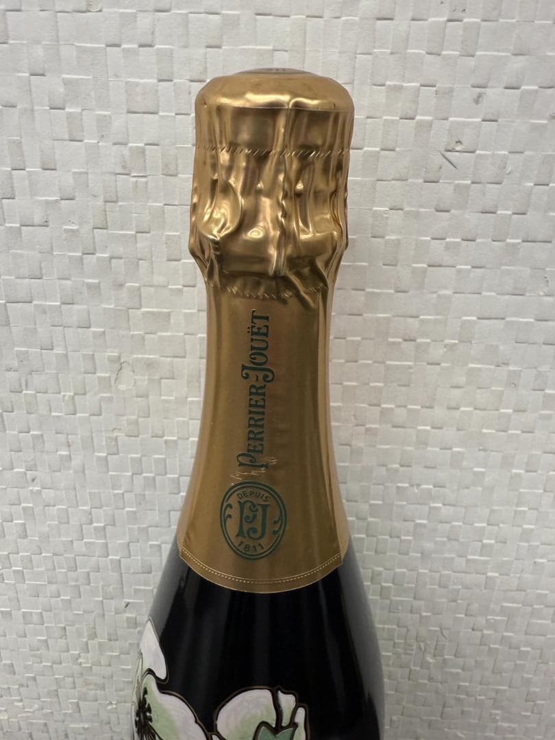 シャンパン ペリエ ジュエ ベル エポック 16年　750ml