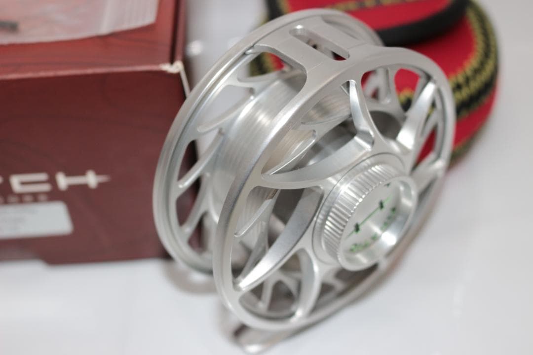 ハッチ　Hatch　Finatic　4Plus　銀/緑　3-5番　箱ケース付き