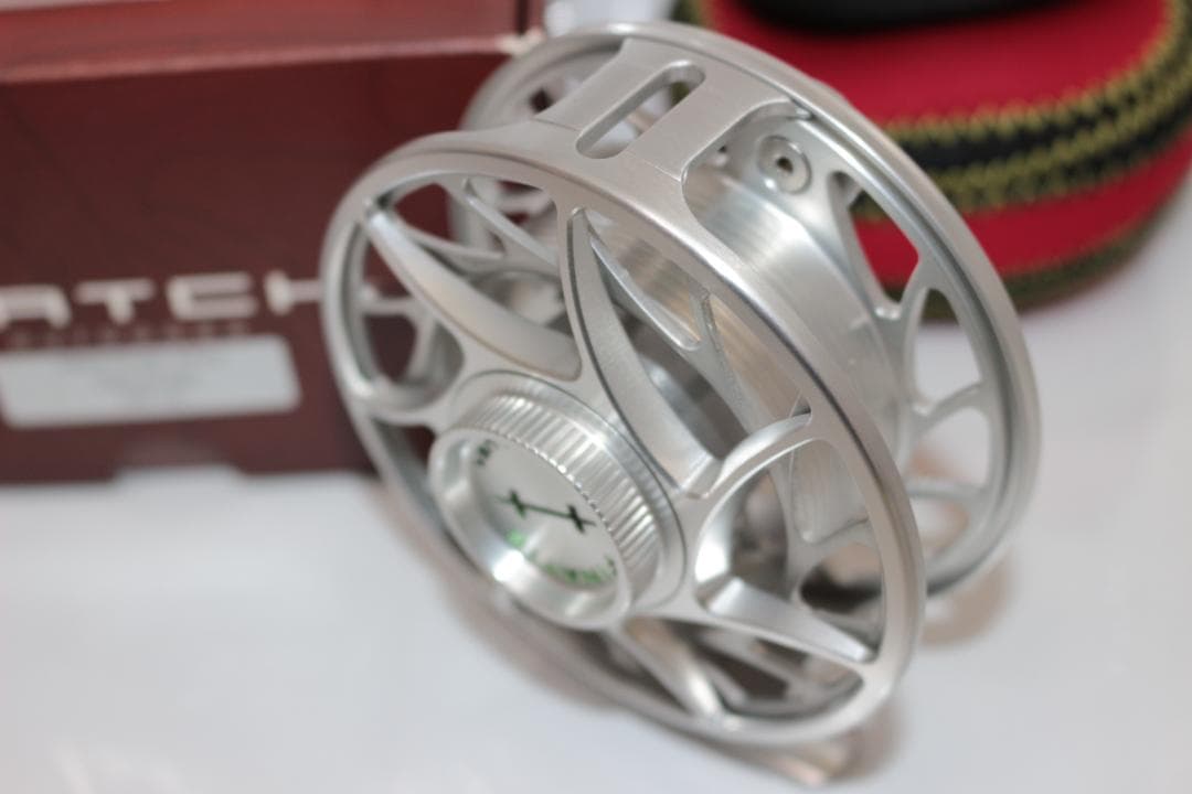 ハッチ　Hatch　Finatic　4Plus　銀/緑　3-5番　箱ケース付き