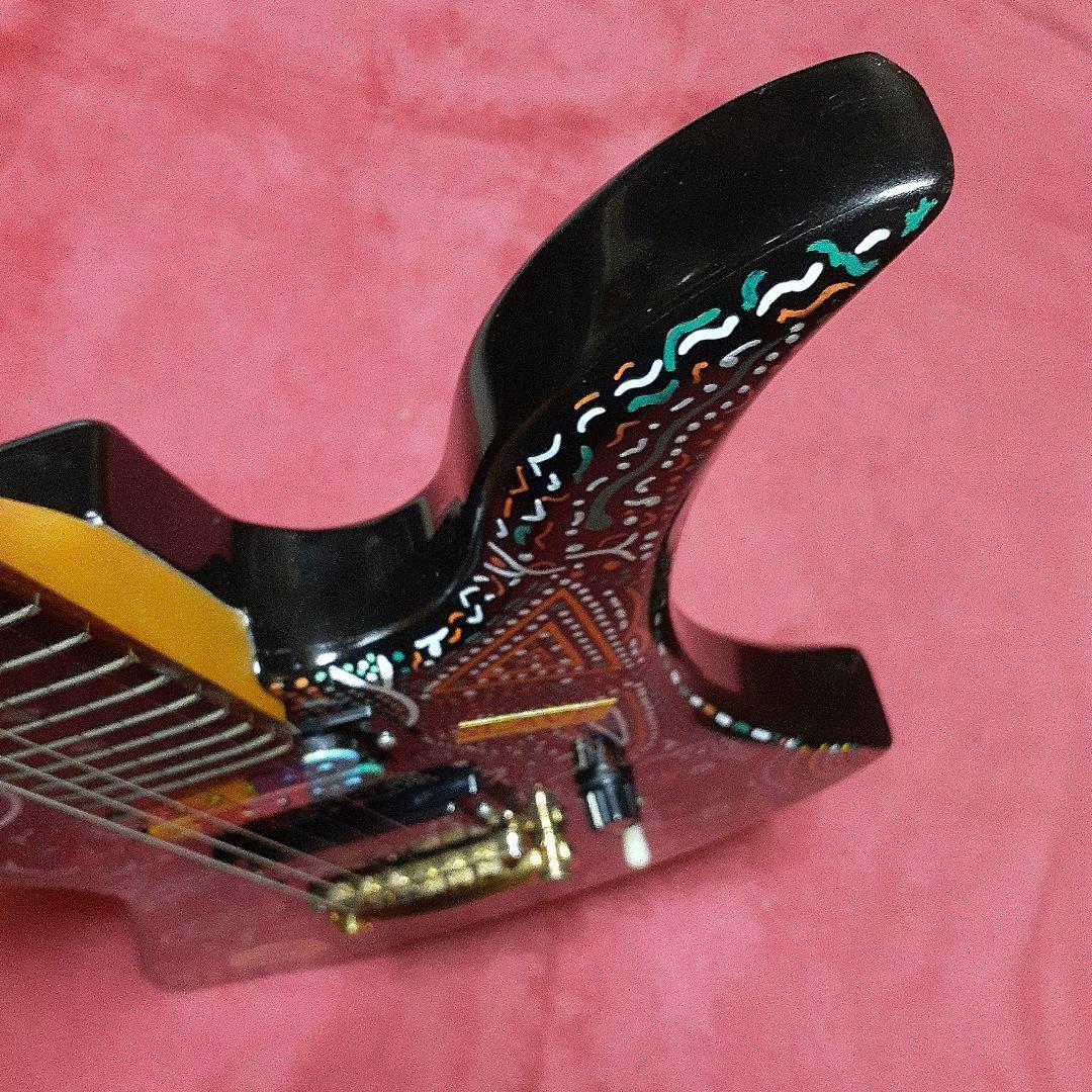 【良・美品】アメーバペイント・hideモデル。モッキンバードエレキギター。