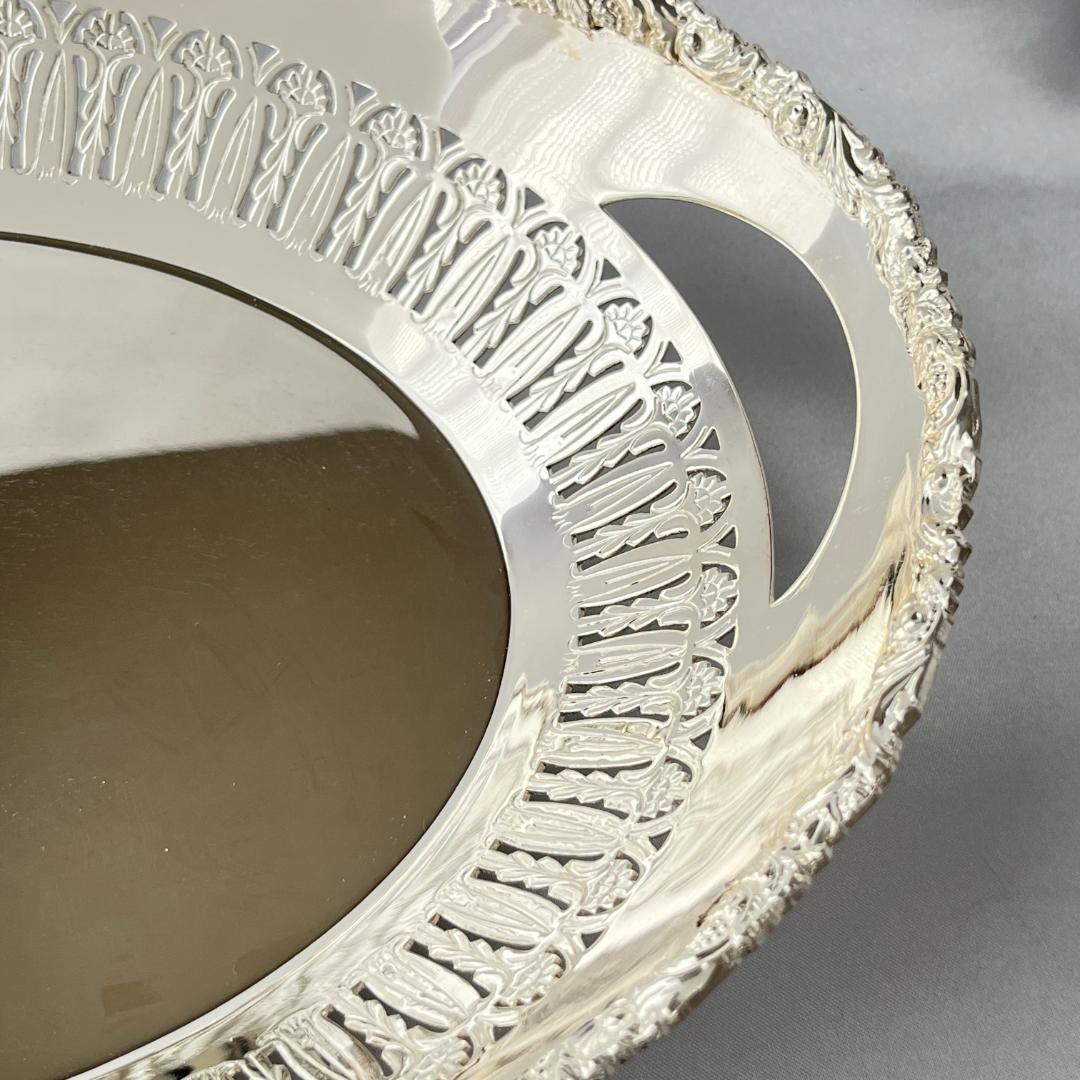 【Barker & Ellis】素晴らしいレリーフのフルーツトレー 27 cm