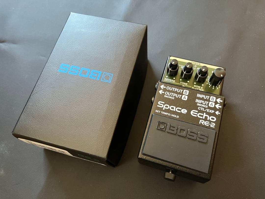 BOSS RE-2 ギター　エフェクター